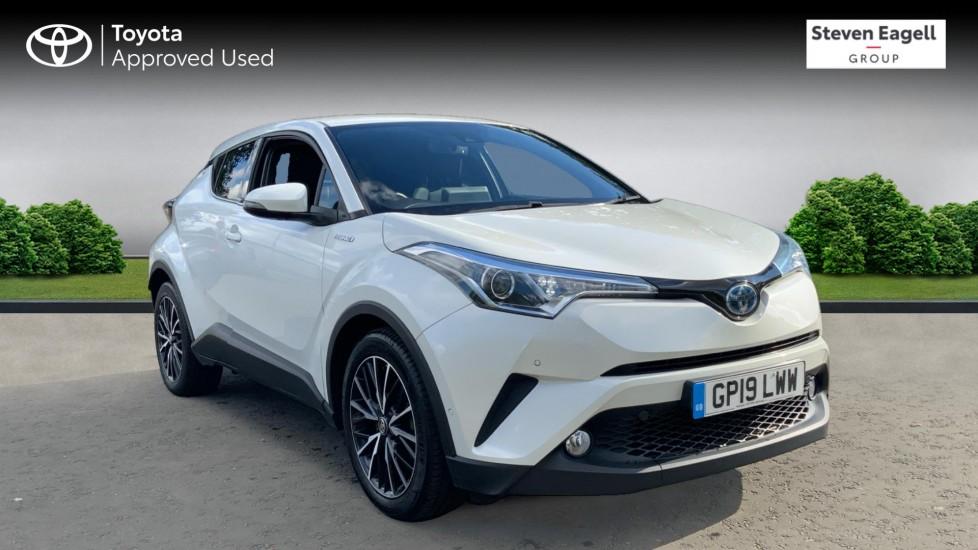 Main listing image - Toyota C-HR