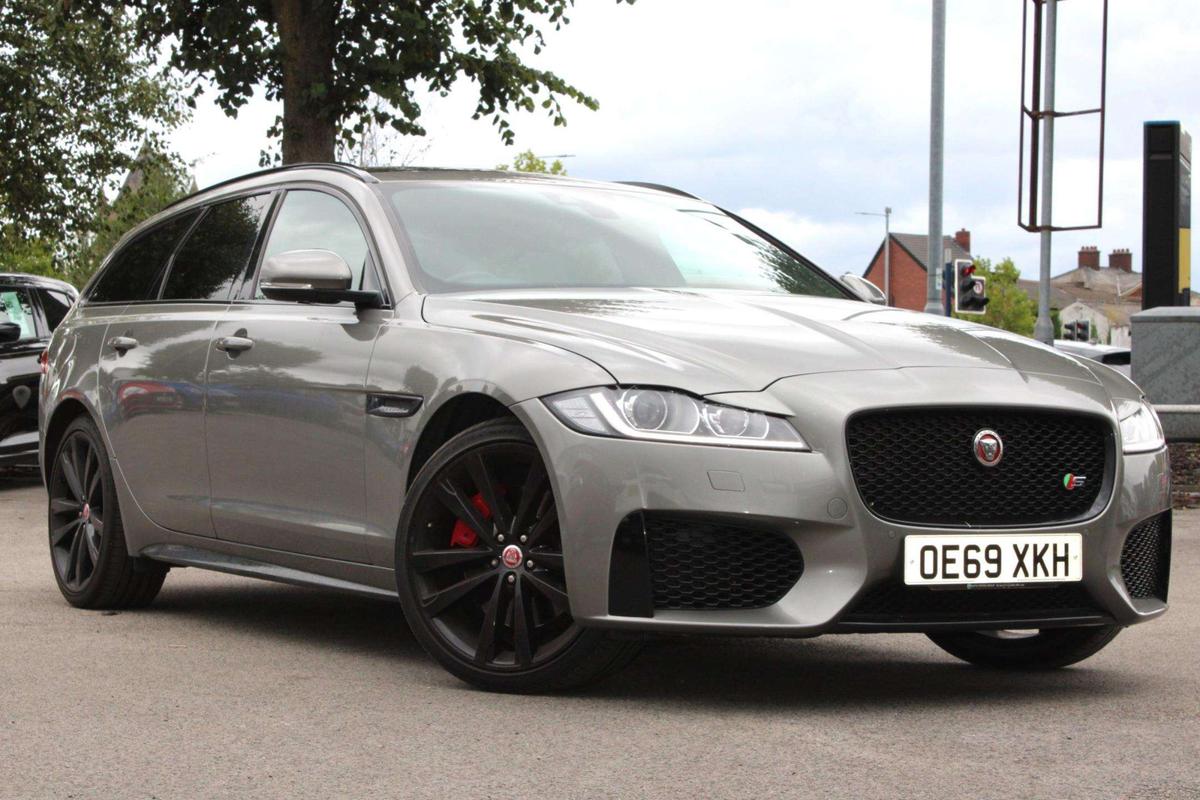 Main listing image - Jaguar XF