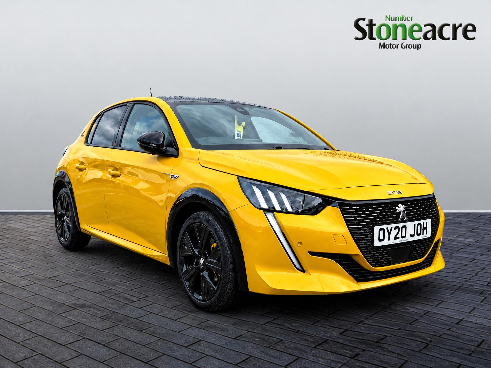 Main listing image - Peugeot 208