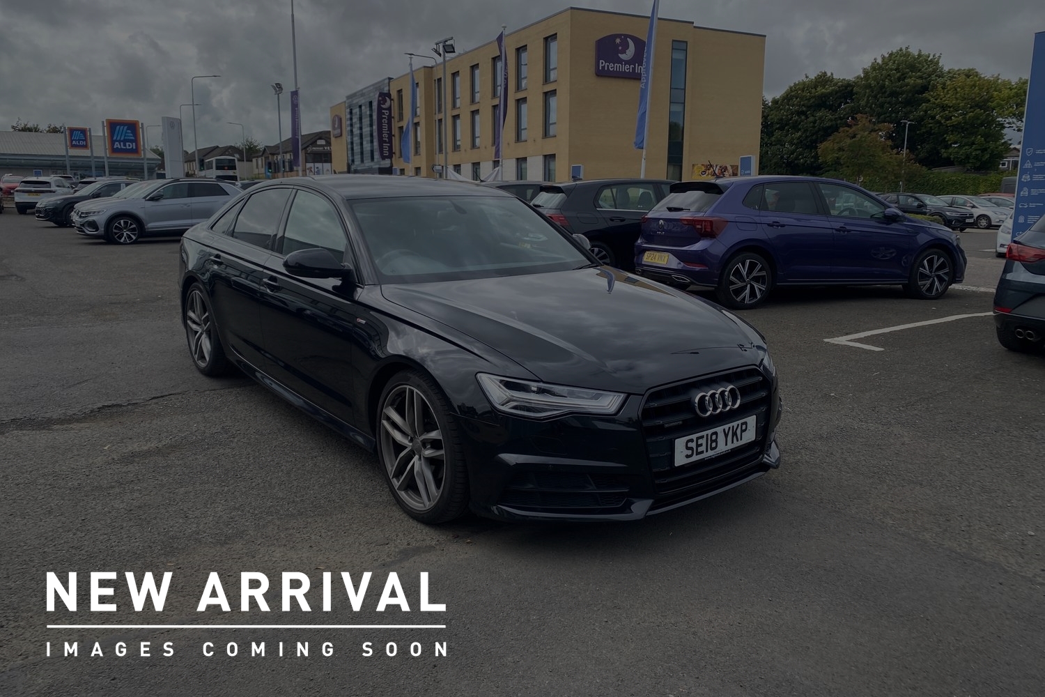 Main listing image - Audi A6