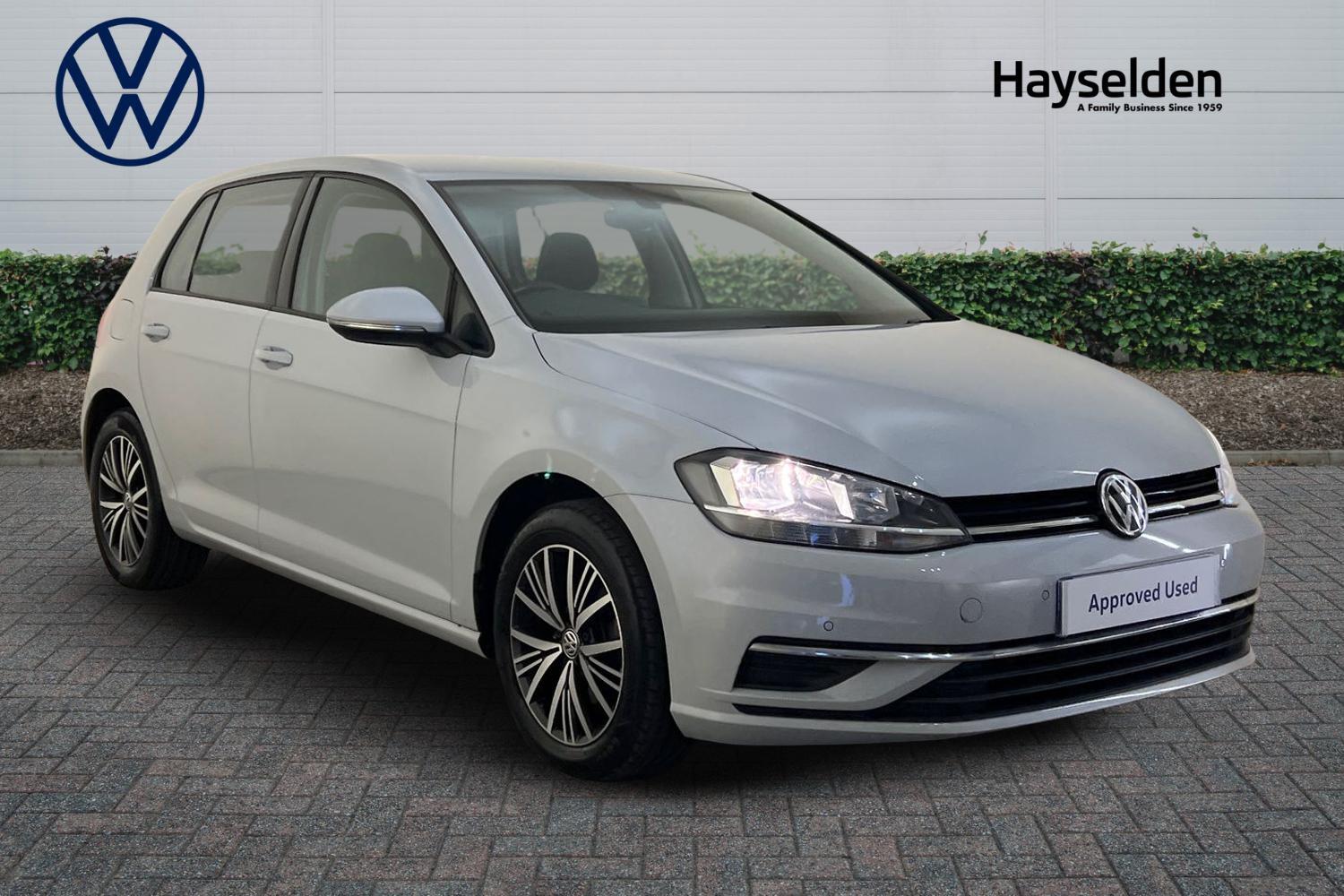 Main listing image - Volkswagen Golf