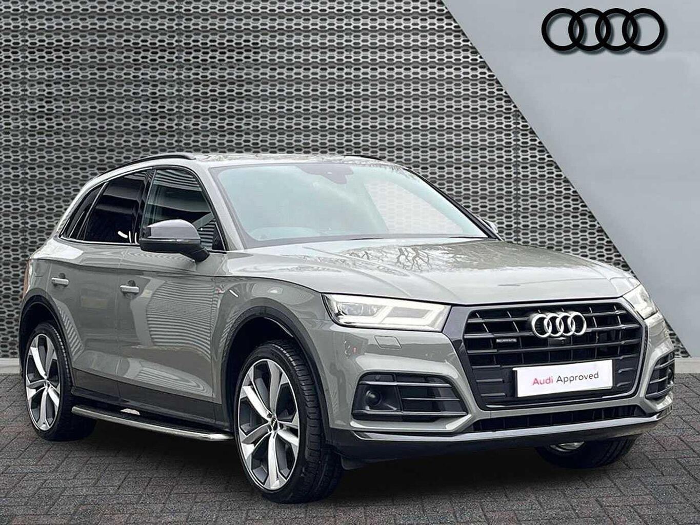 Main listing image - Audi Q5