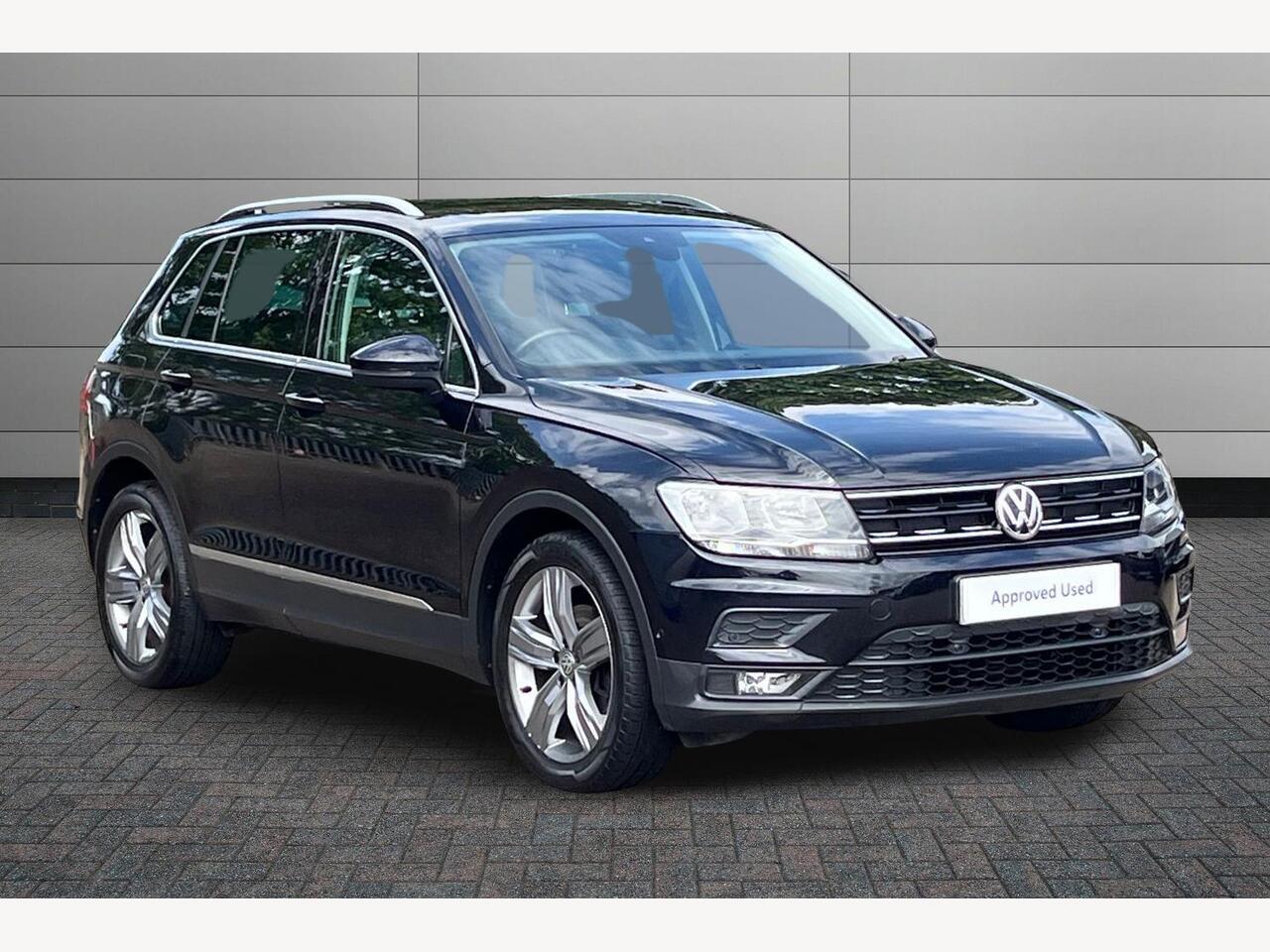 Main listing image - Volkswagen Tiguan