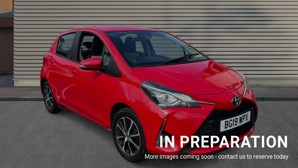 Main listing image - Toyota Yaris