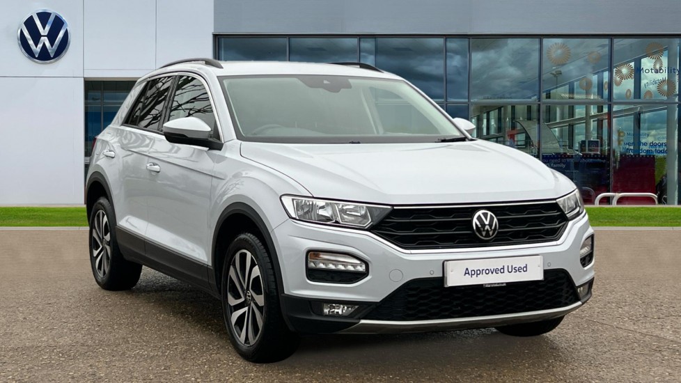 Main listing image - Volkswagen T-Roc