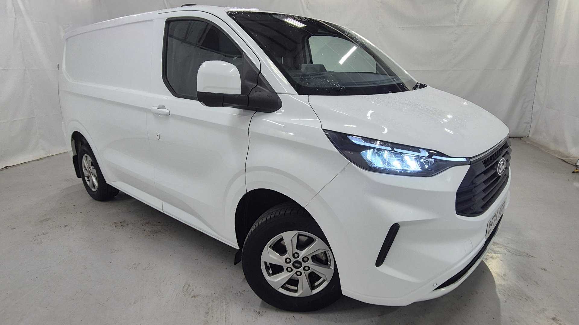 Main listing image - Ford Transit Custom