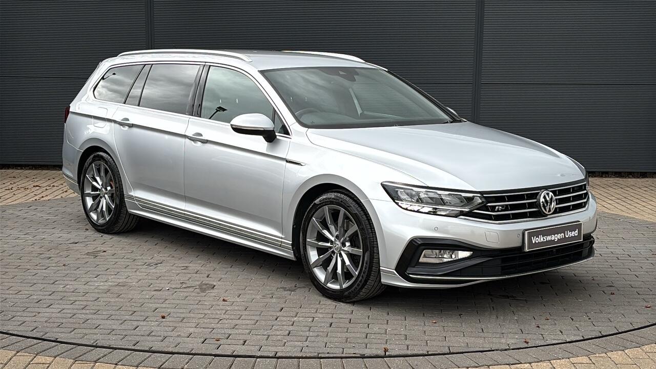 Main listing image - Volkswagen Passat