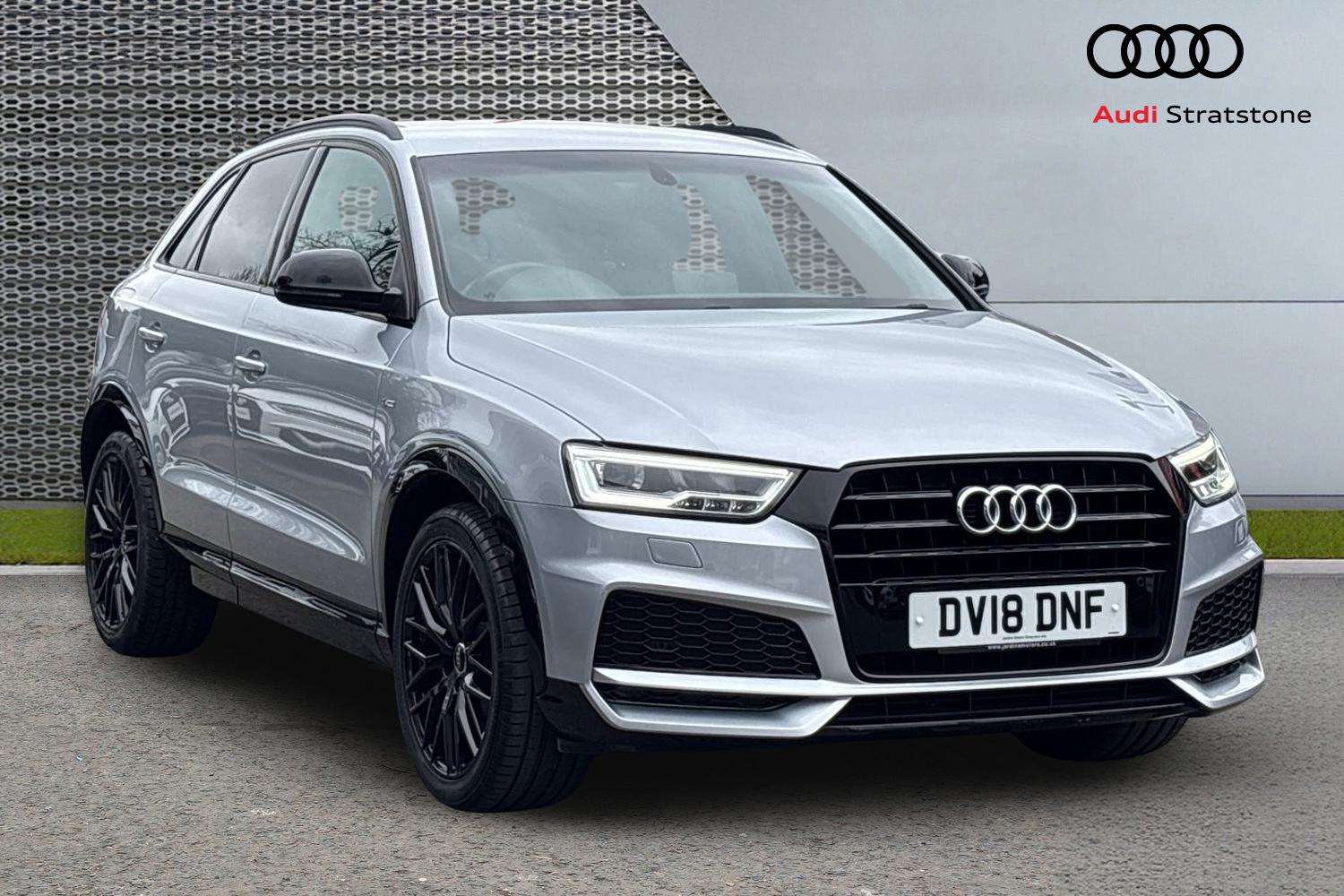 Main listing image - Audi Q3