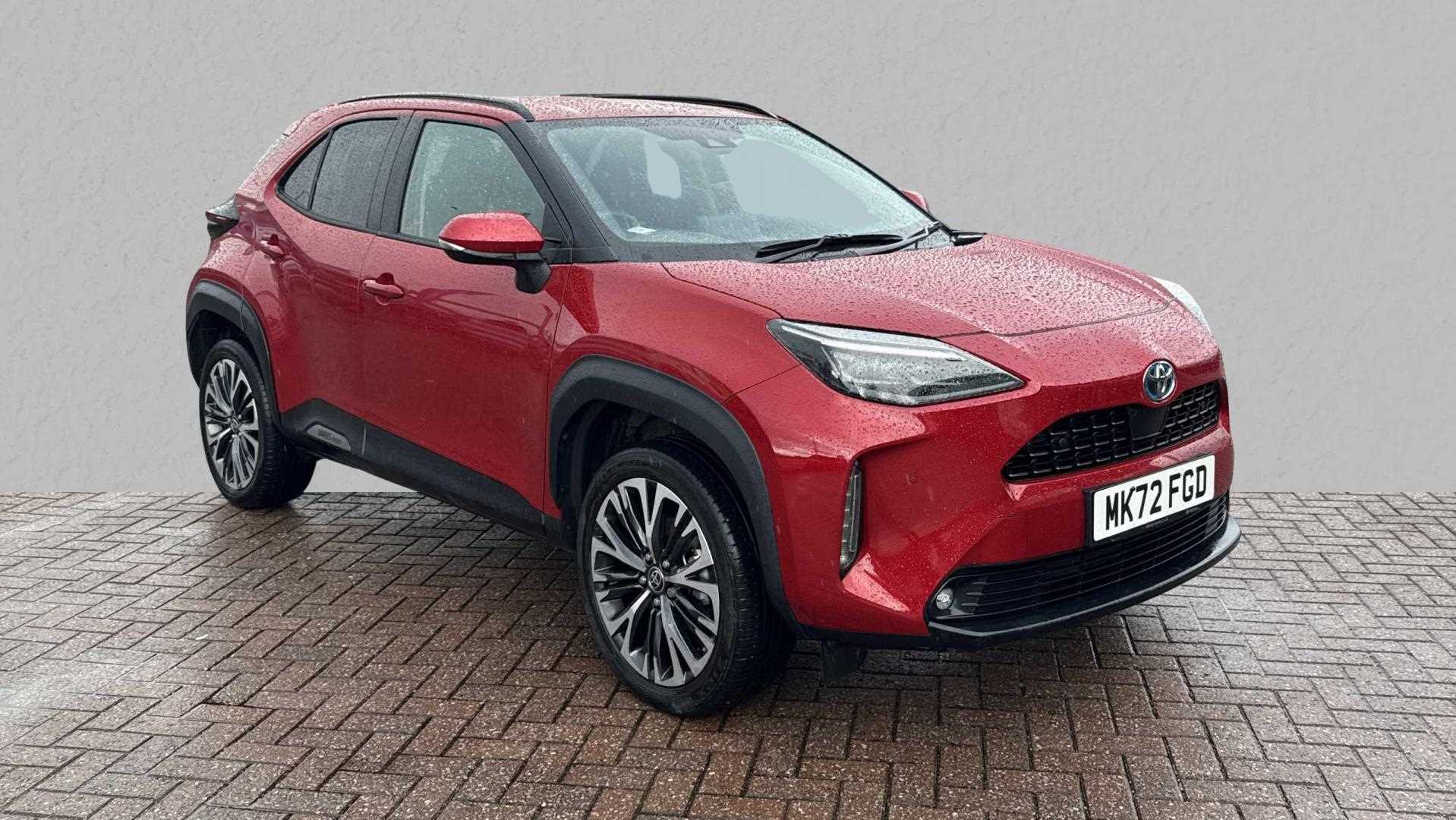 Main listing image - Toyota Yaris Cross