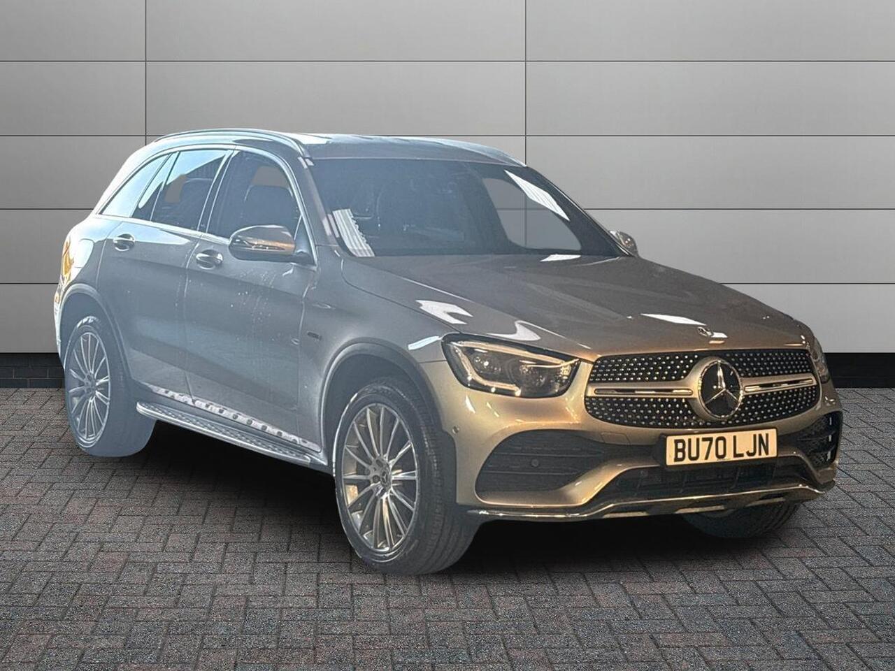 Main listing image - Mercedes-Benz GLC