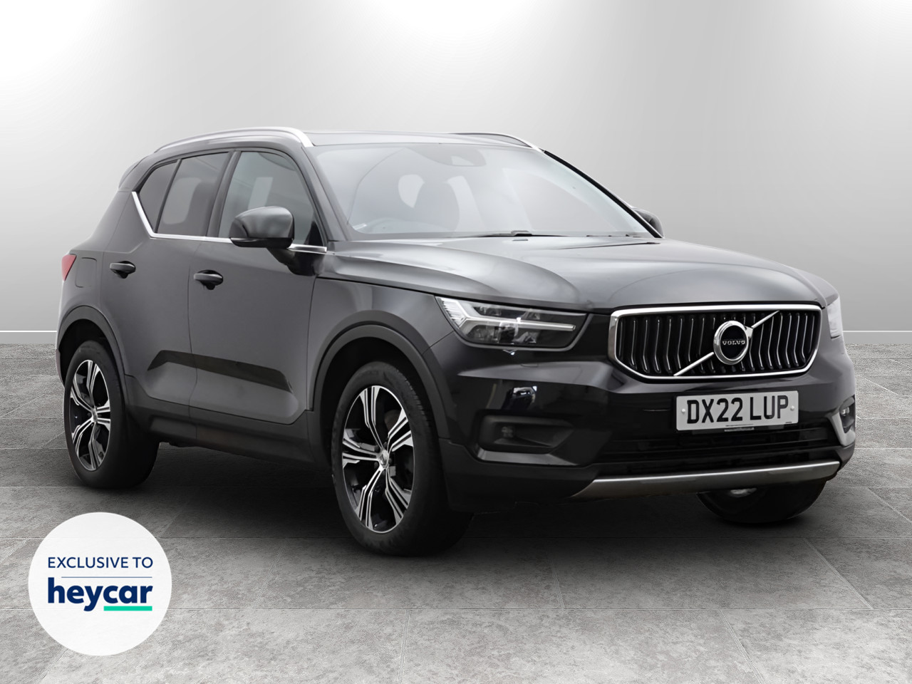 Main listing image - Volvo XC40 Recharge