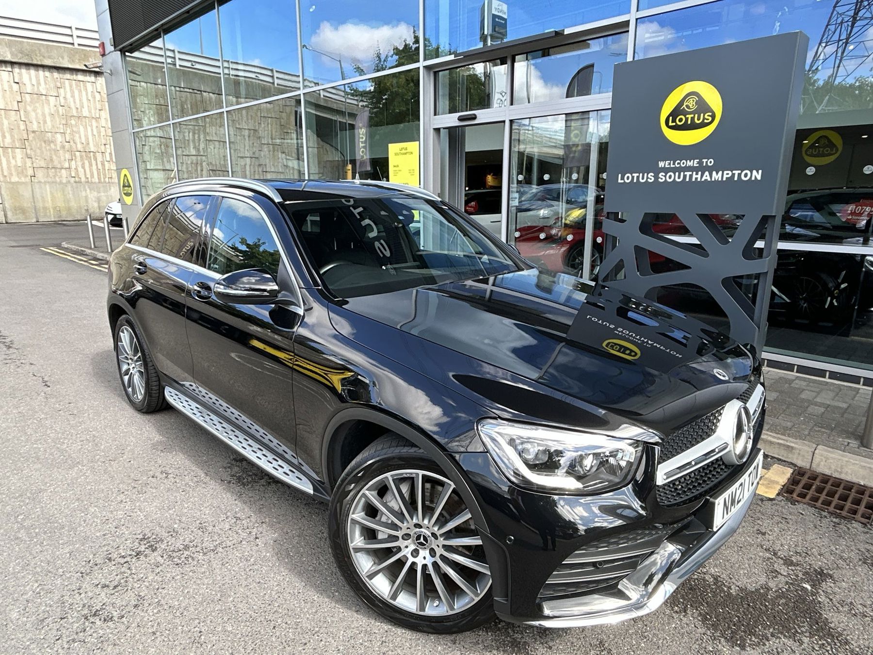 Main listing image - Mercedes-Benz GLC