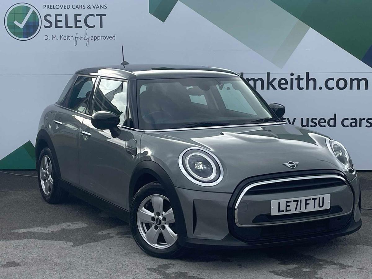 Main listing image - MINI Hatchback