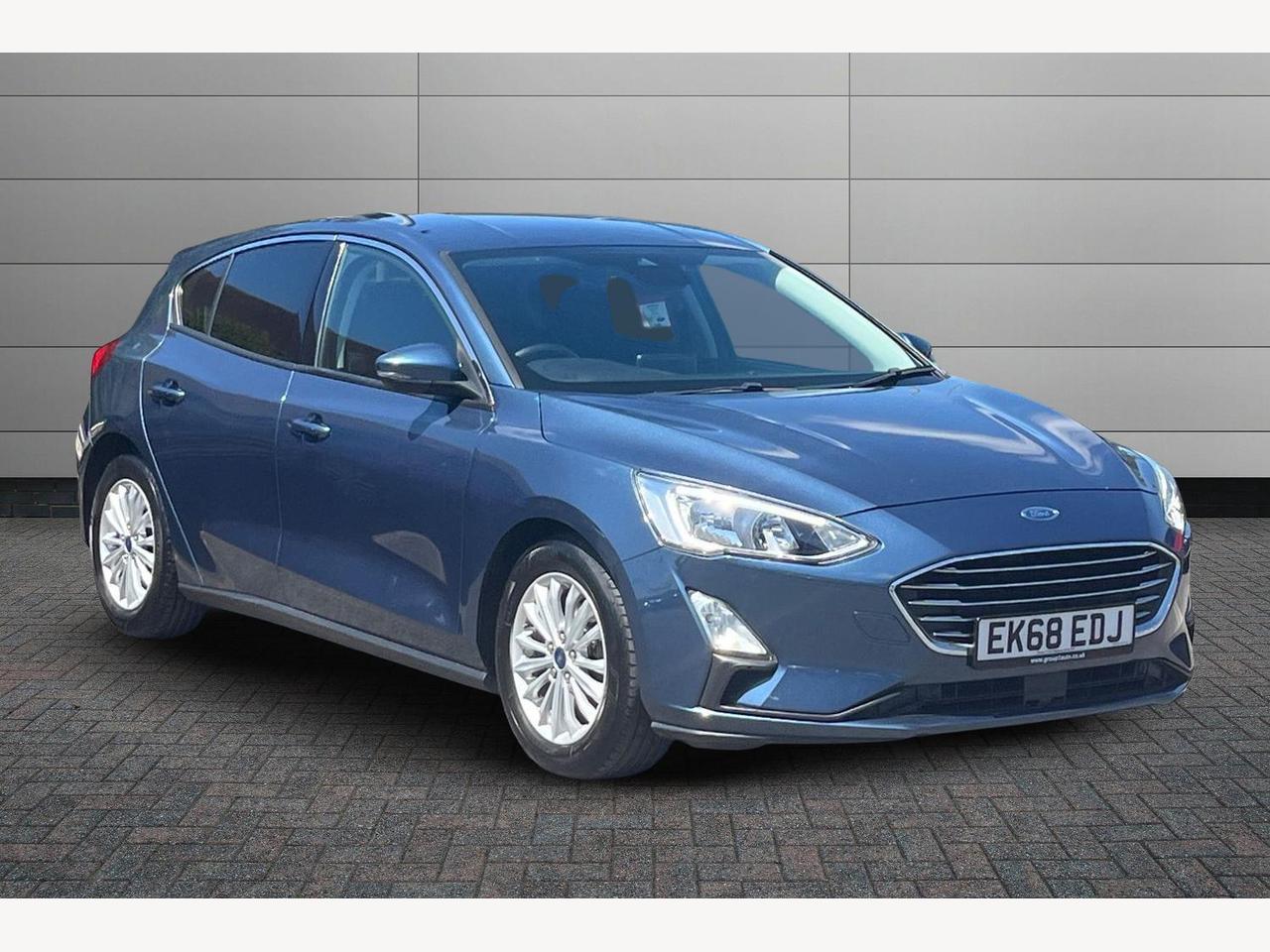 Main listing image - Ford Focus