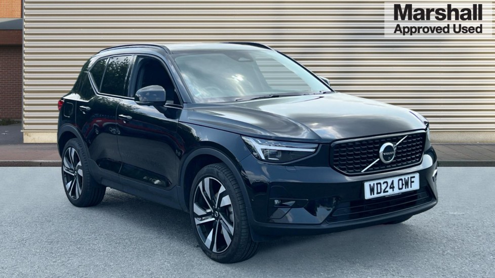 Main listing image - Volvo XC40