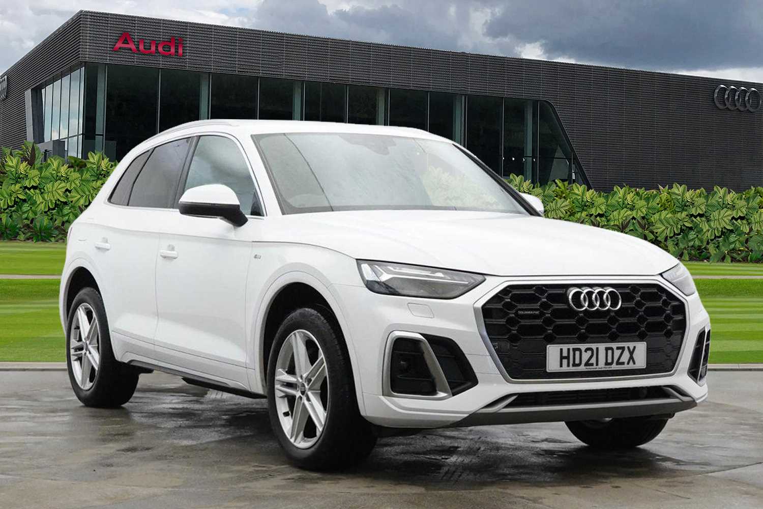 Main listing image - Audi Q5