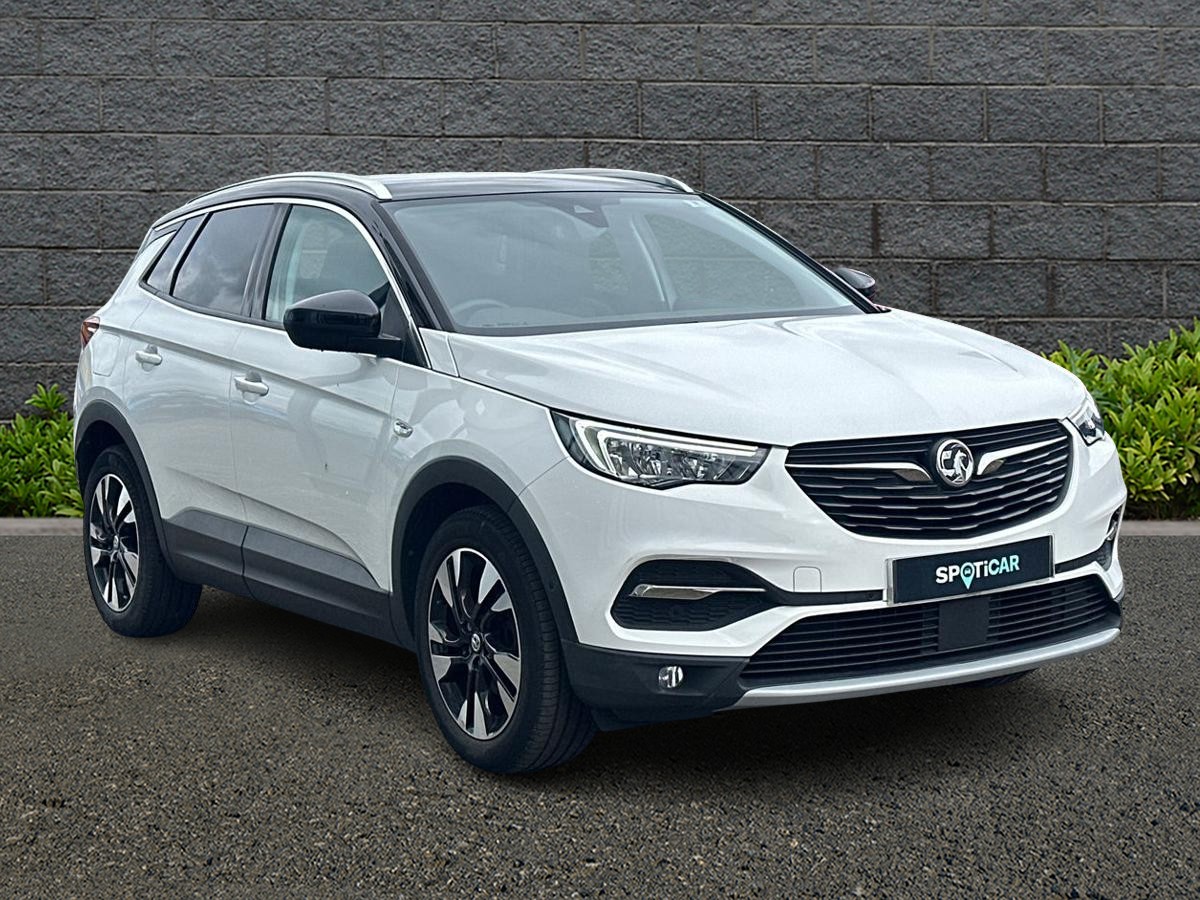 Main listing image - Vauxhall Grandland X