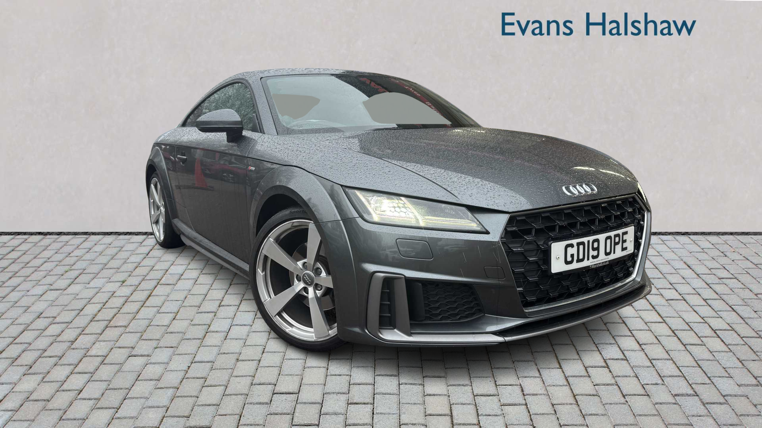 Main listing image - Audi TT