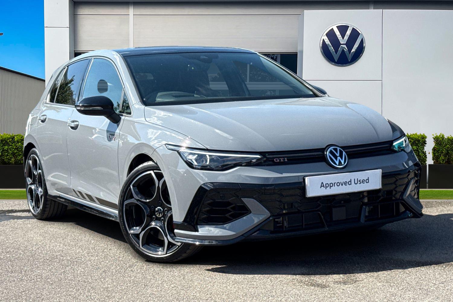 Main listing image - Volkswagen Golf GTI