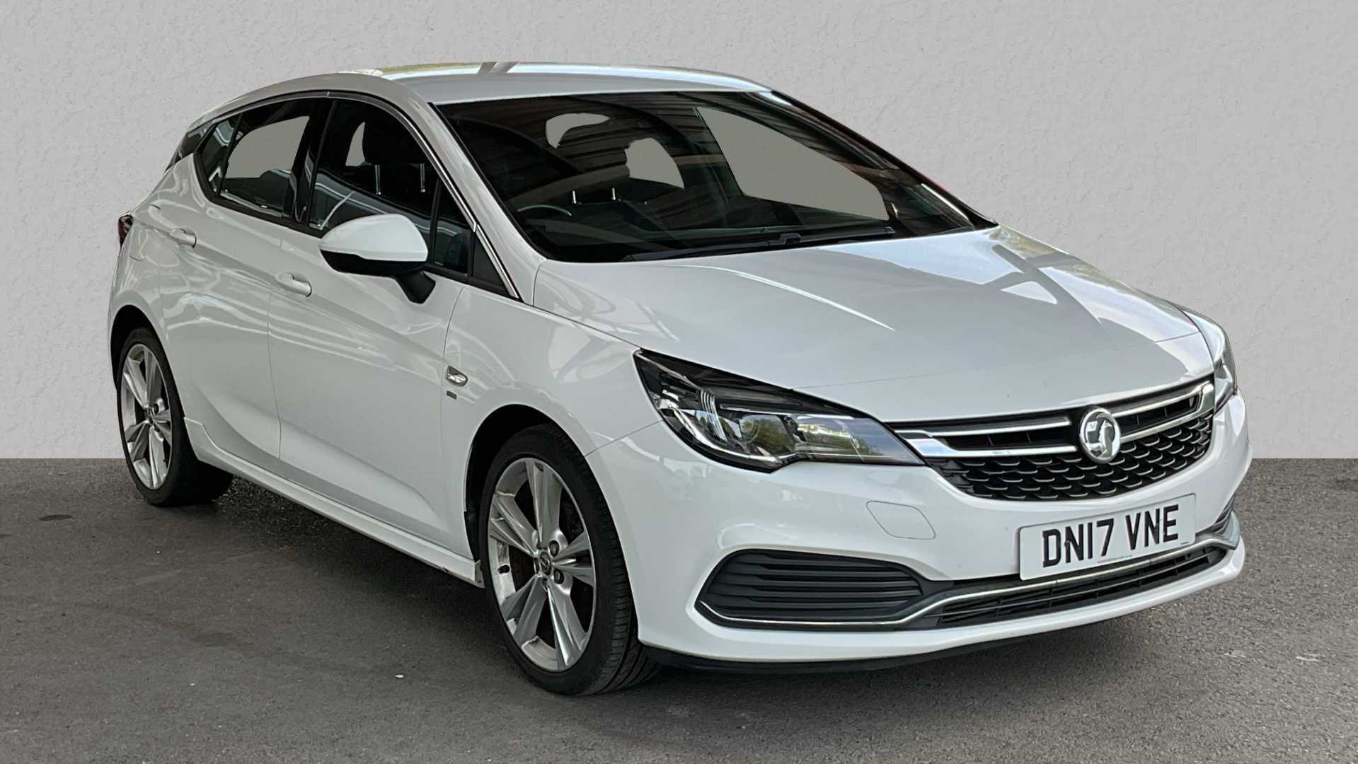Main listing image - Vauxhall Astra