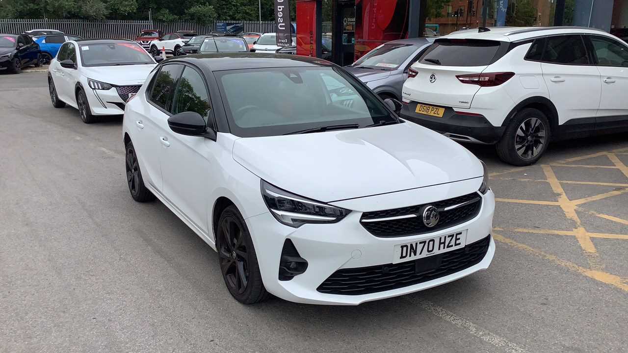 Main listing image - Vauxhall Corsa