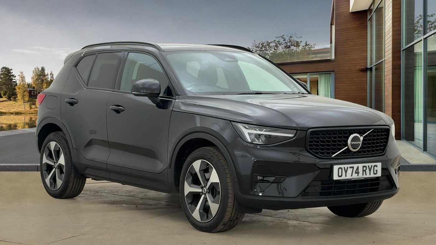 Main listing image - Volvo XC40