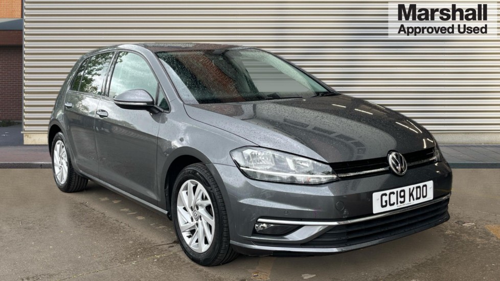 Main listing image - Volkswagen Golf