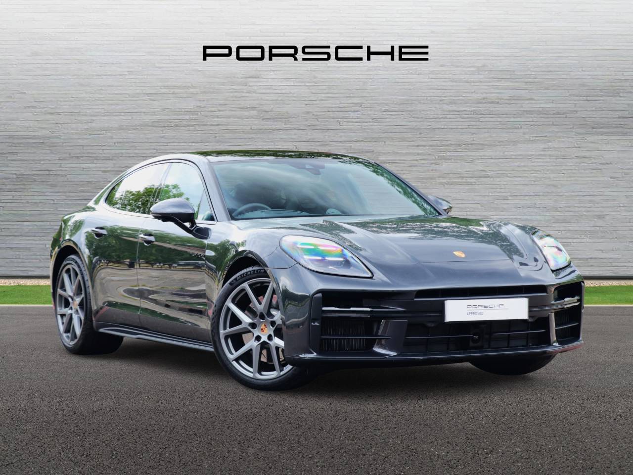 Main listing image - Porsche Panamera