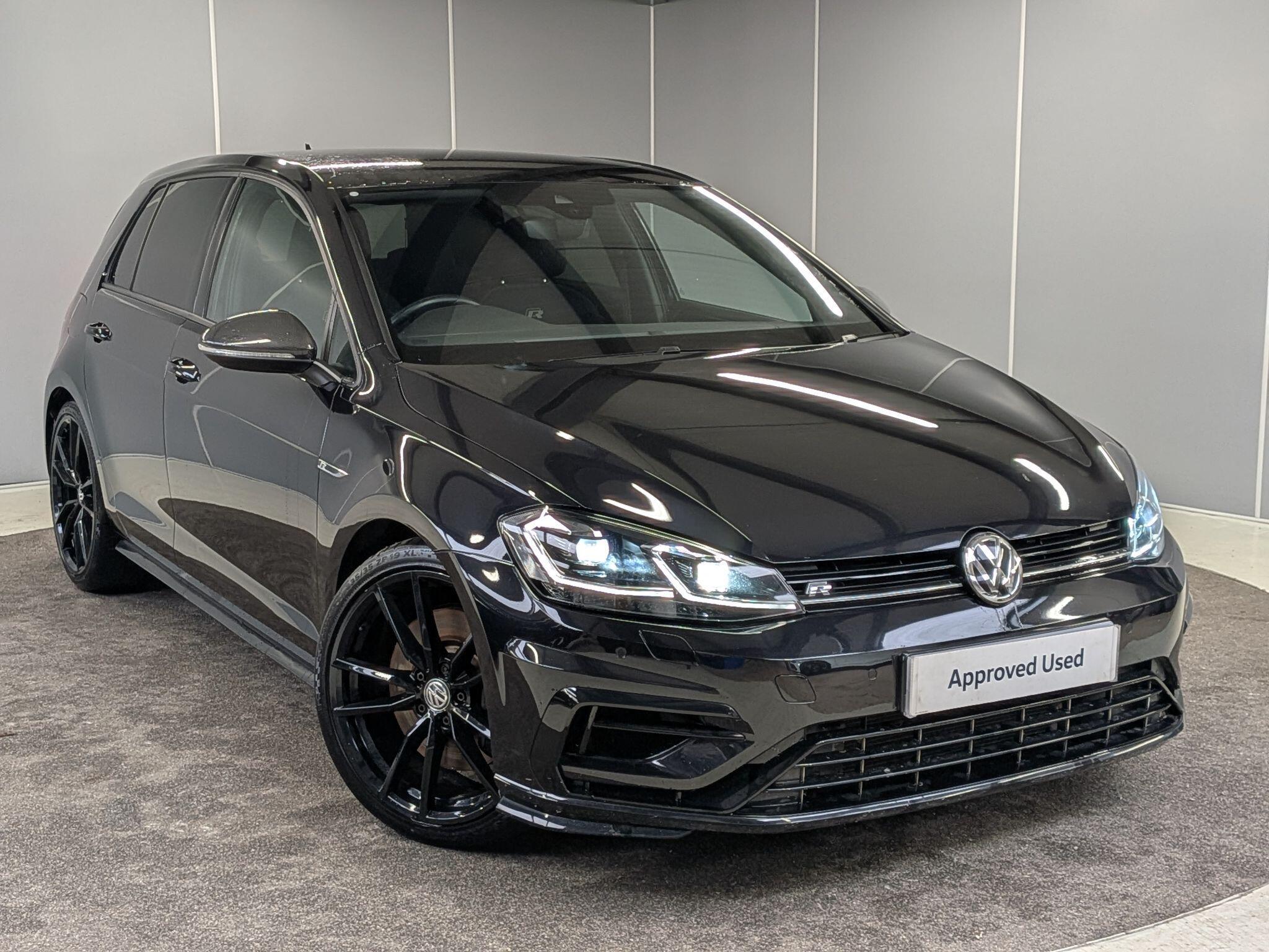 Main listing image - Volkswagen Golf R