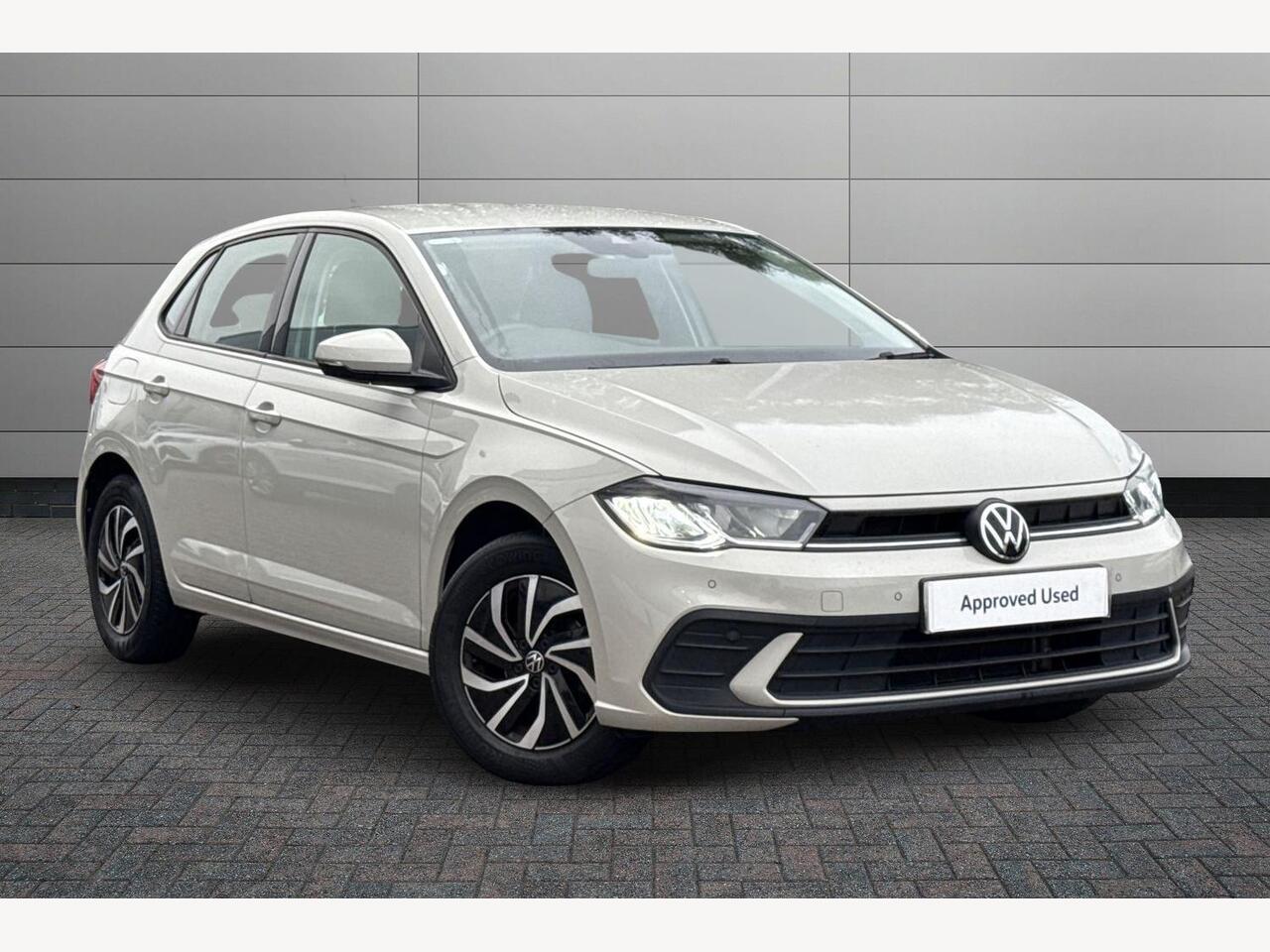 Main listing image - Volkswagen Polo