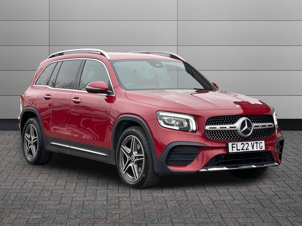 Main listing image - Mercedes-Benz GLB