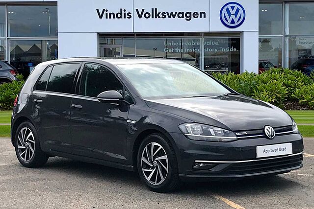 Main listing image - Volkswagen Golf