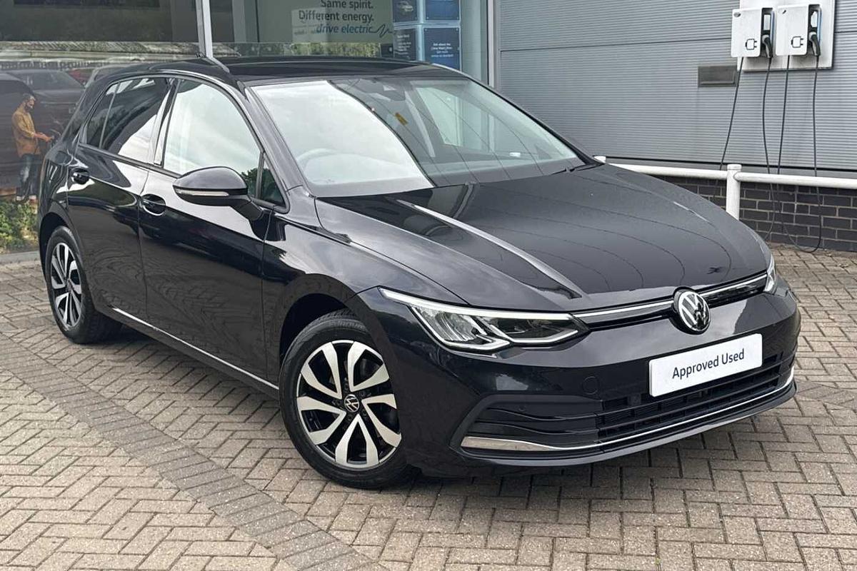 Main listing image - Volkswagen Golf
