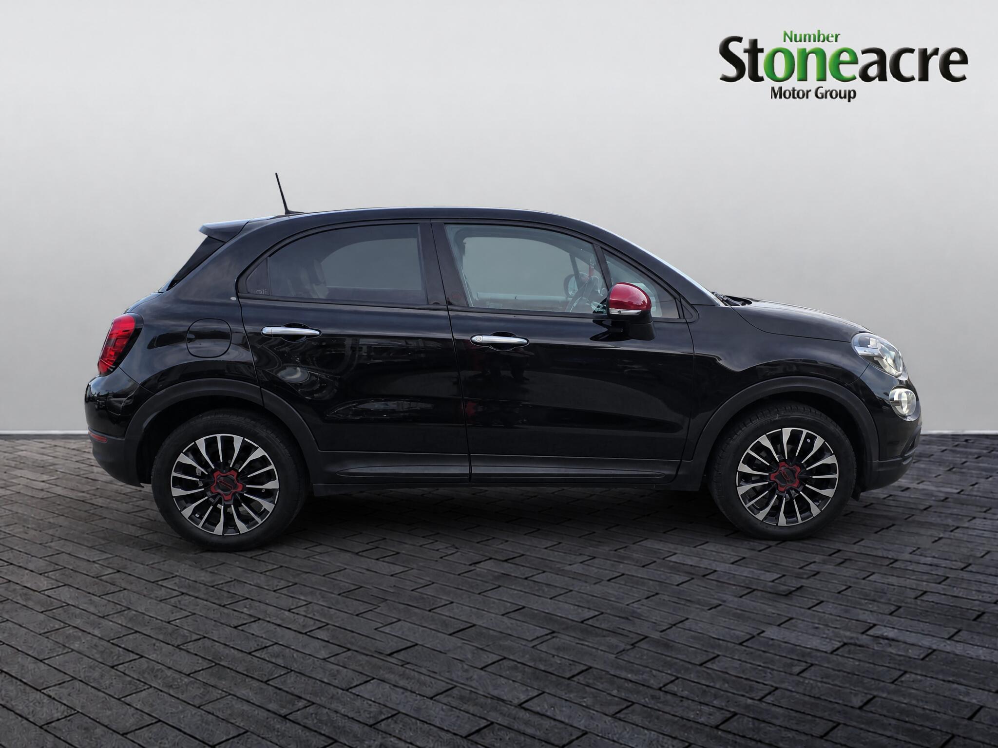 Main listing image - Fiat 500X