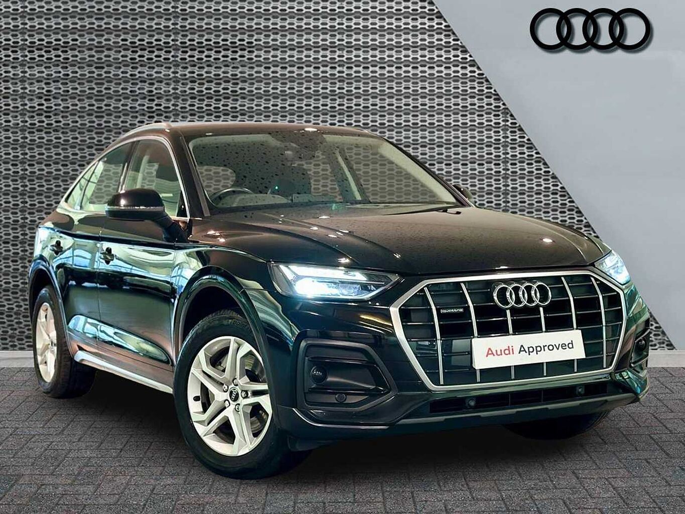 Main listing image - Audi Q5 Sportback