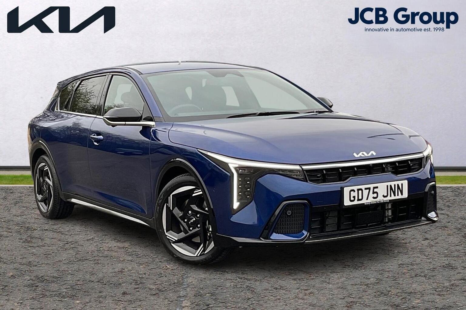 Main listing image - Kia K4