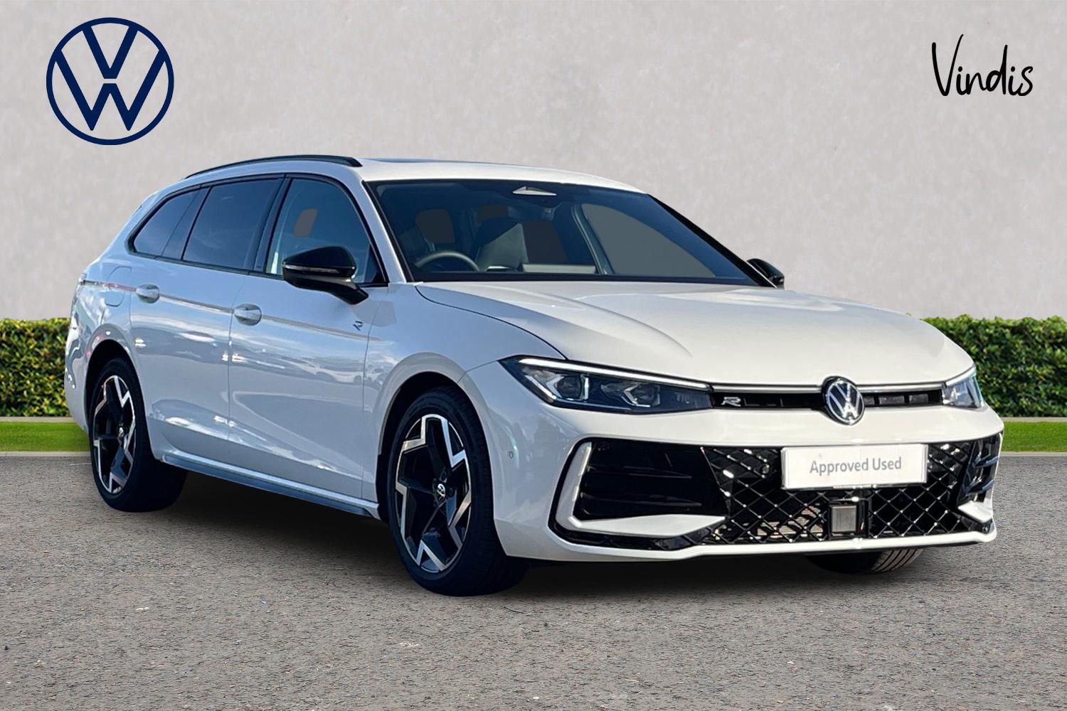 Main listing image - Volkswagen Passat Estate
