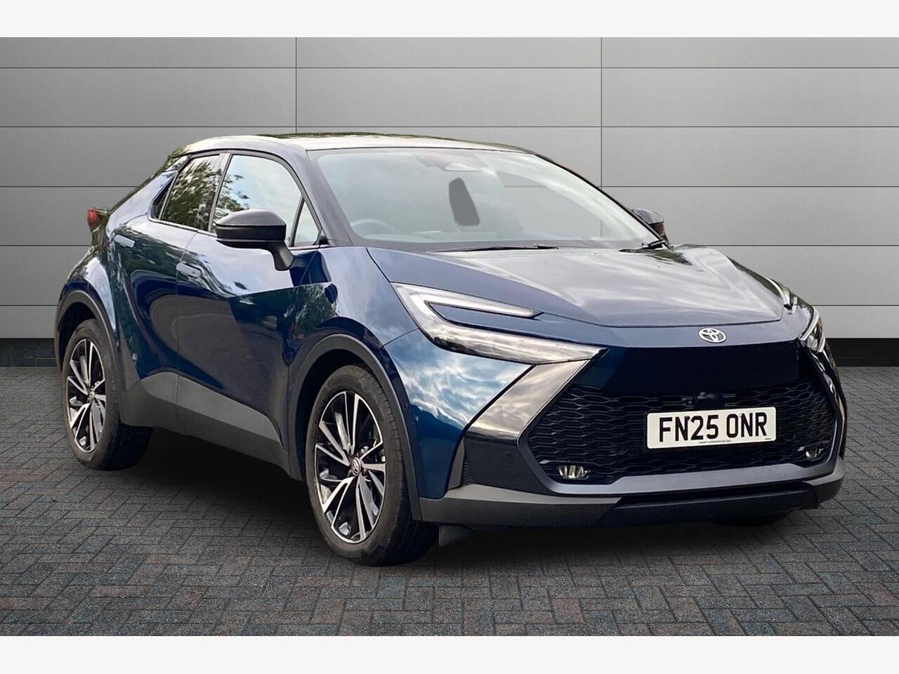 Main listing image - Toyota C-HR