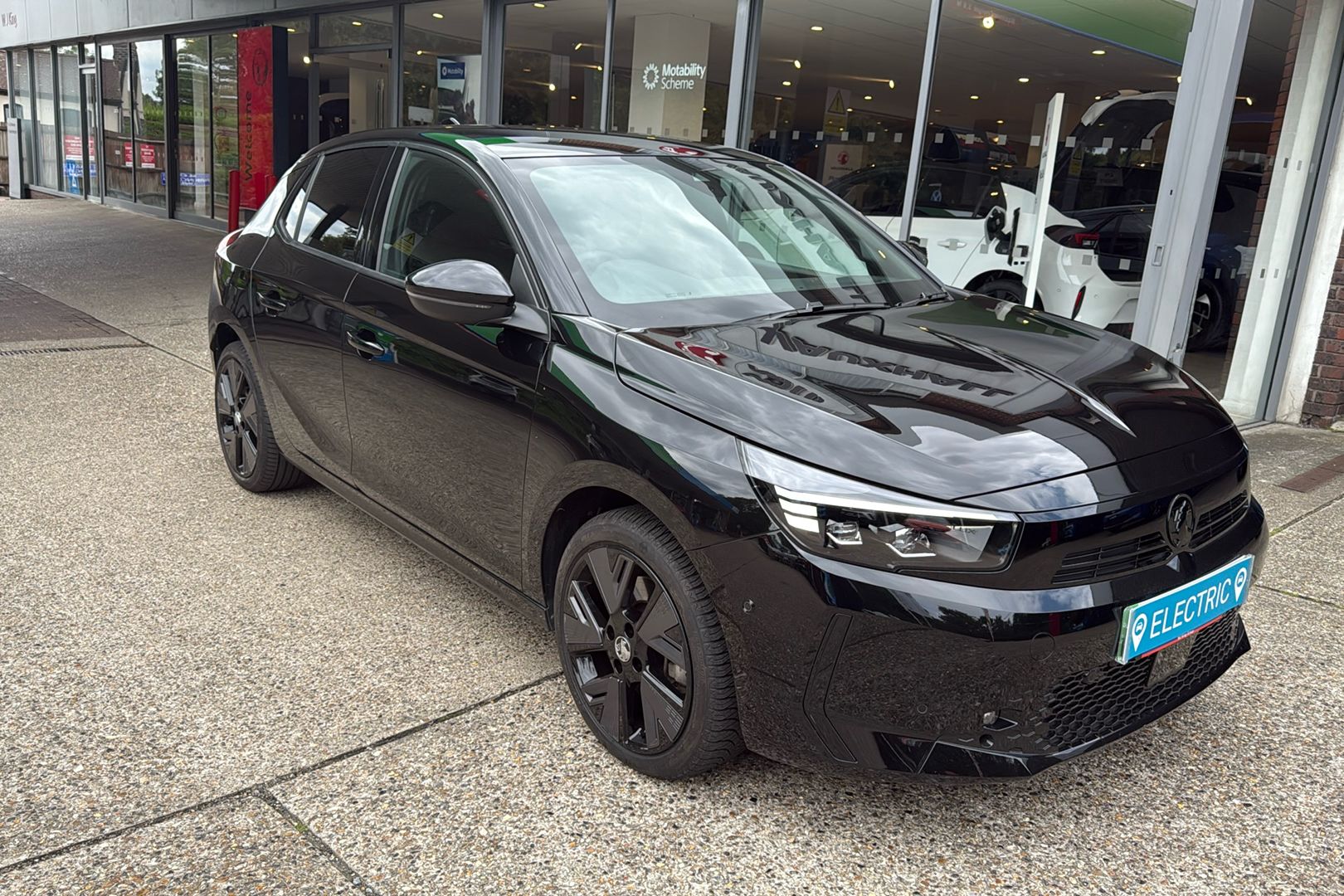 Main listing image - Vauxhall Corsa e