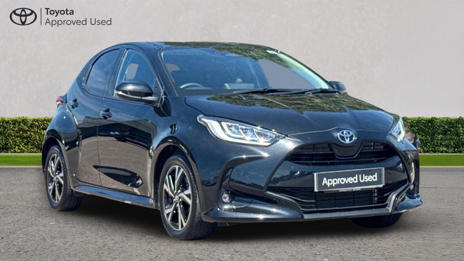 Main listing image - Toyota Yaris