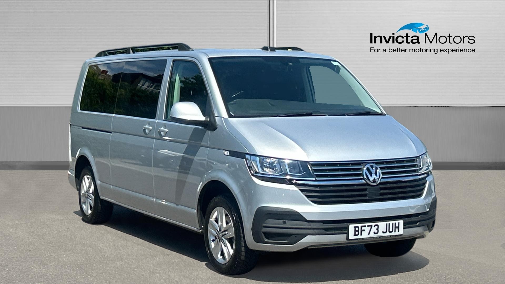 Main listing image - Volkswagen Transporter Shuttle