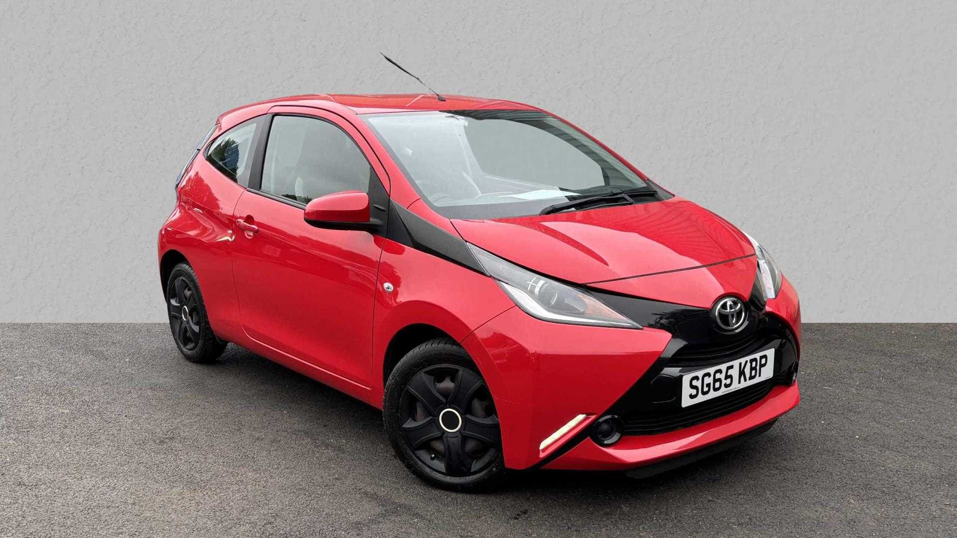 Main listing image - Toyota Aygo