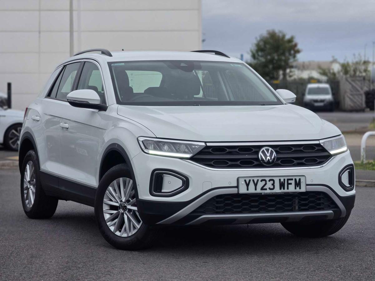Main listing image - Volkswagen T-Roc