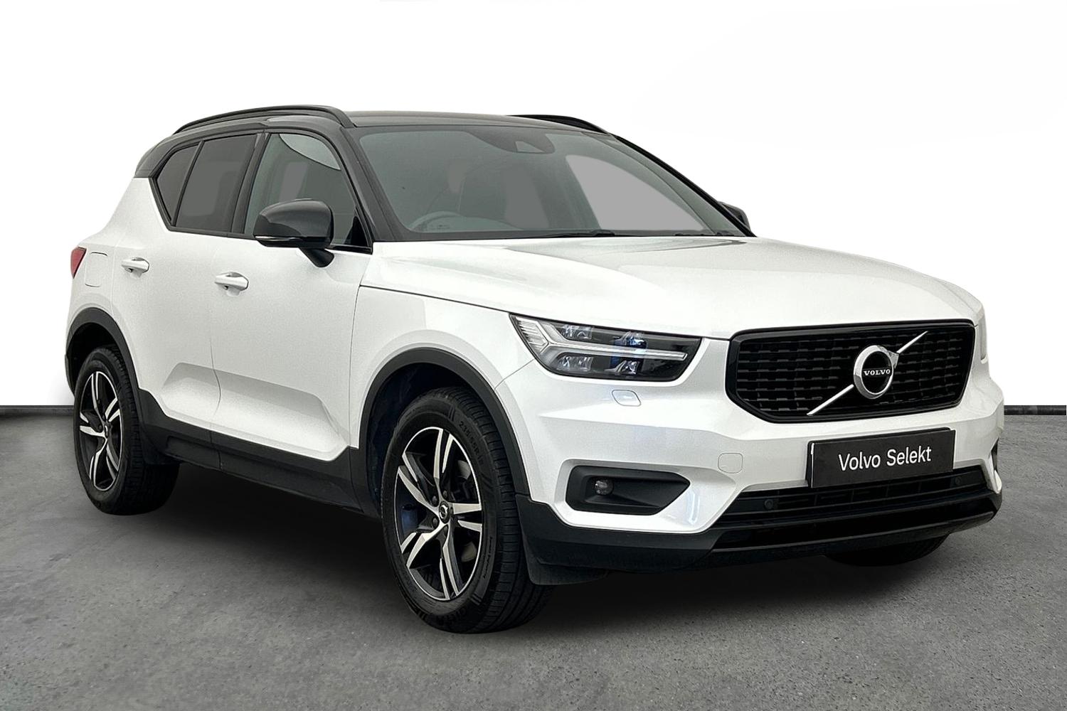 Main listing image - Volvo XC40