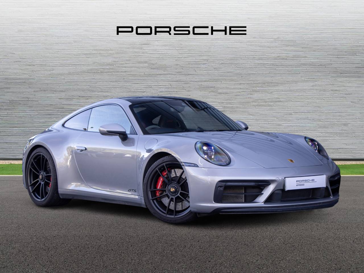 Main listing image - Porsche 911