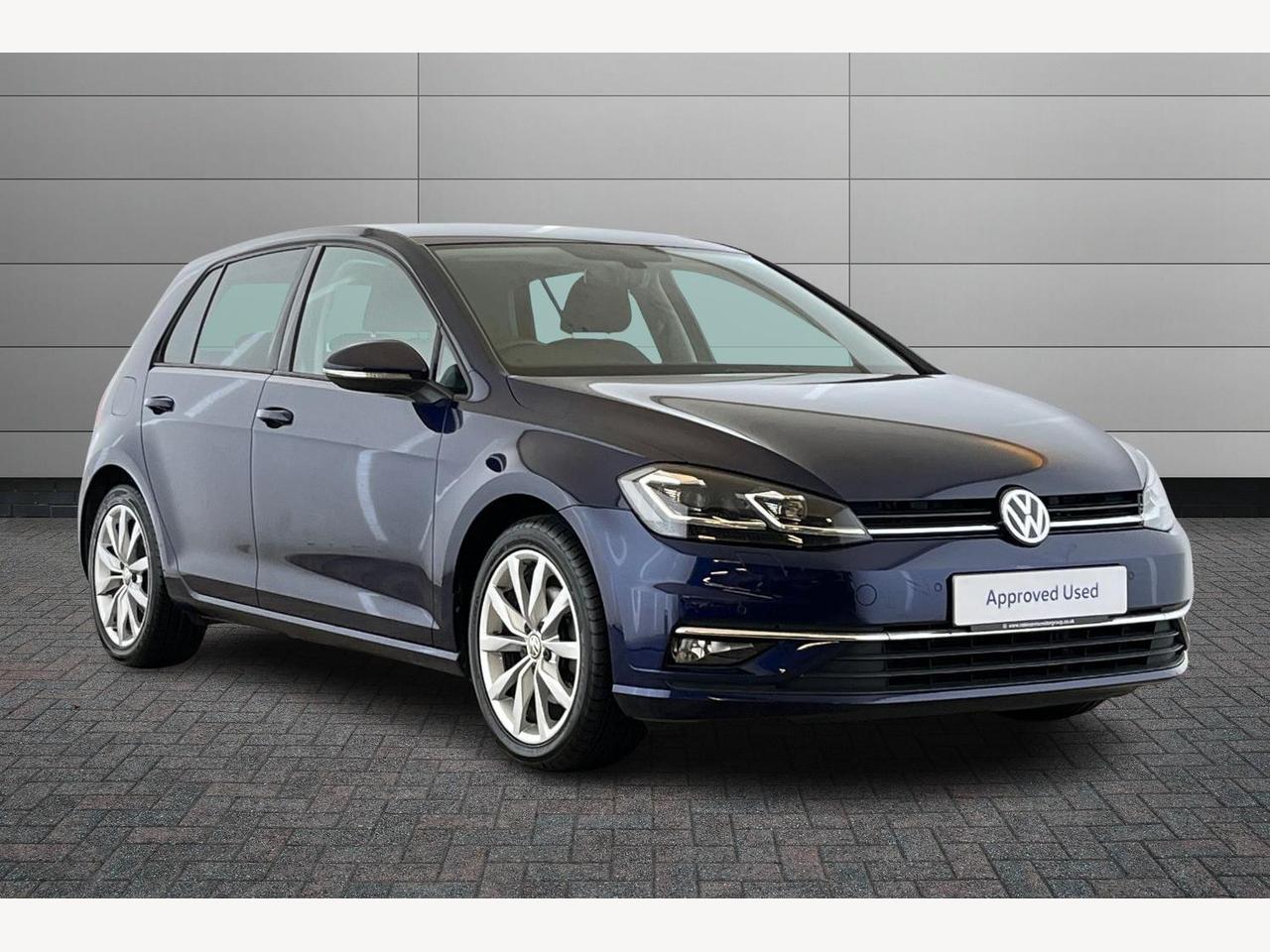 Main listing image - Volkswagen Golf