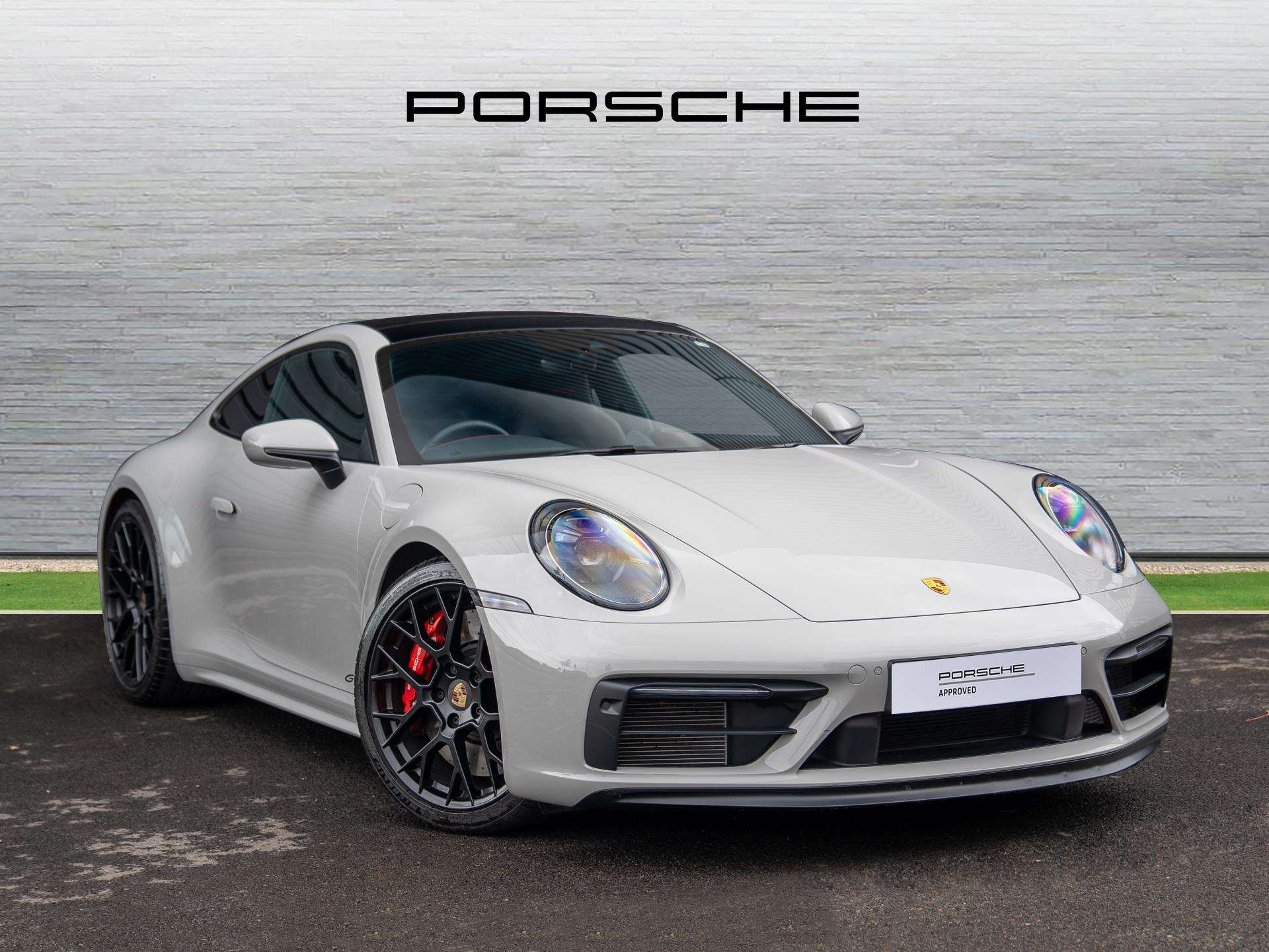 Main listing image - Porsche 911