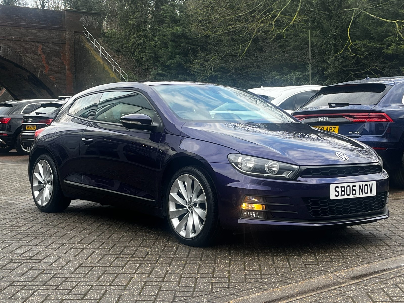 Main listing image - Volkswagen Scirocco