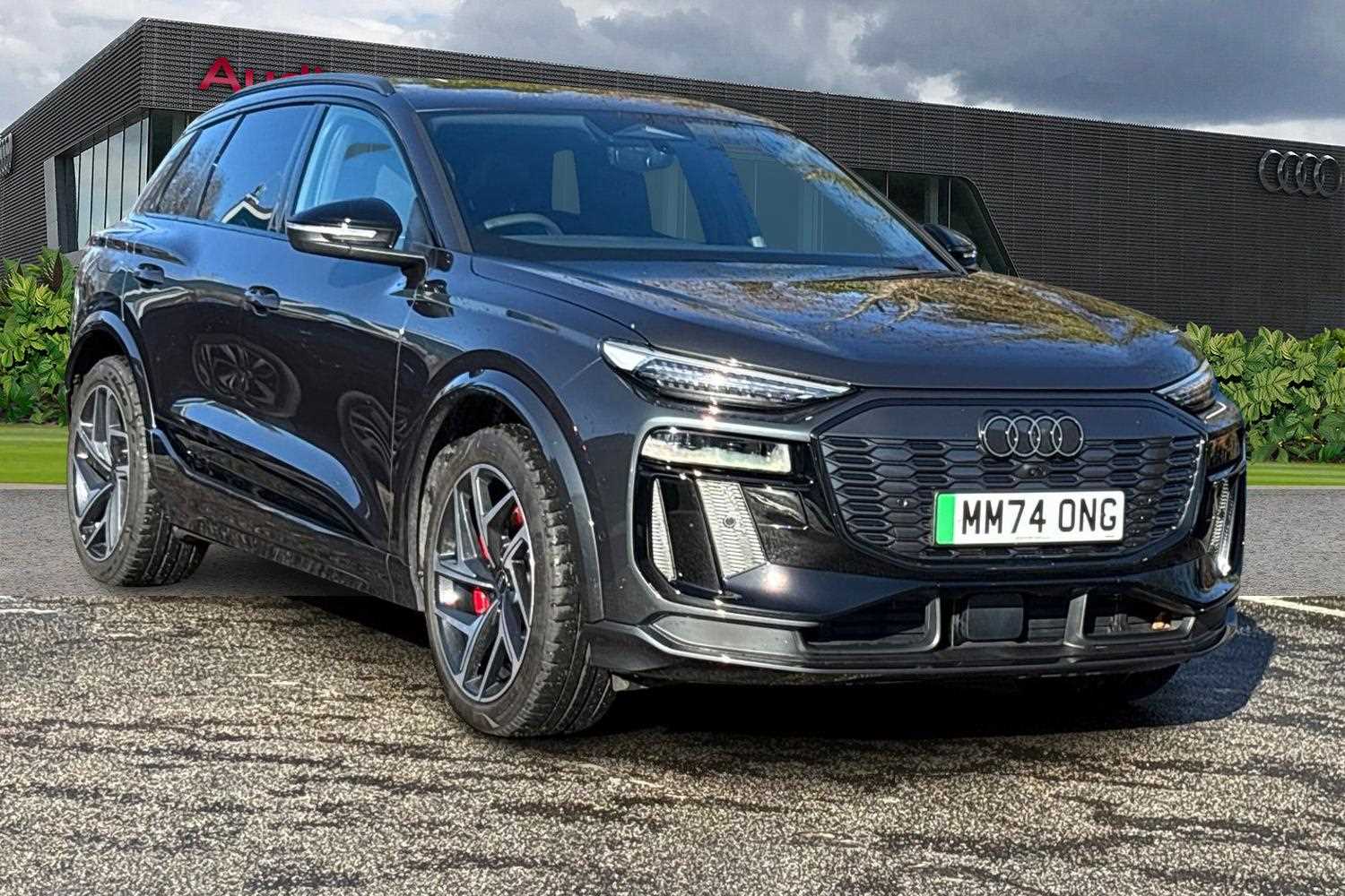 Main listing image - Audi SQ6 e-tron