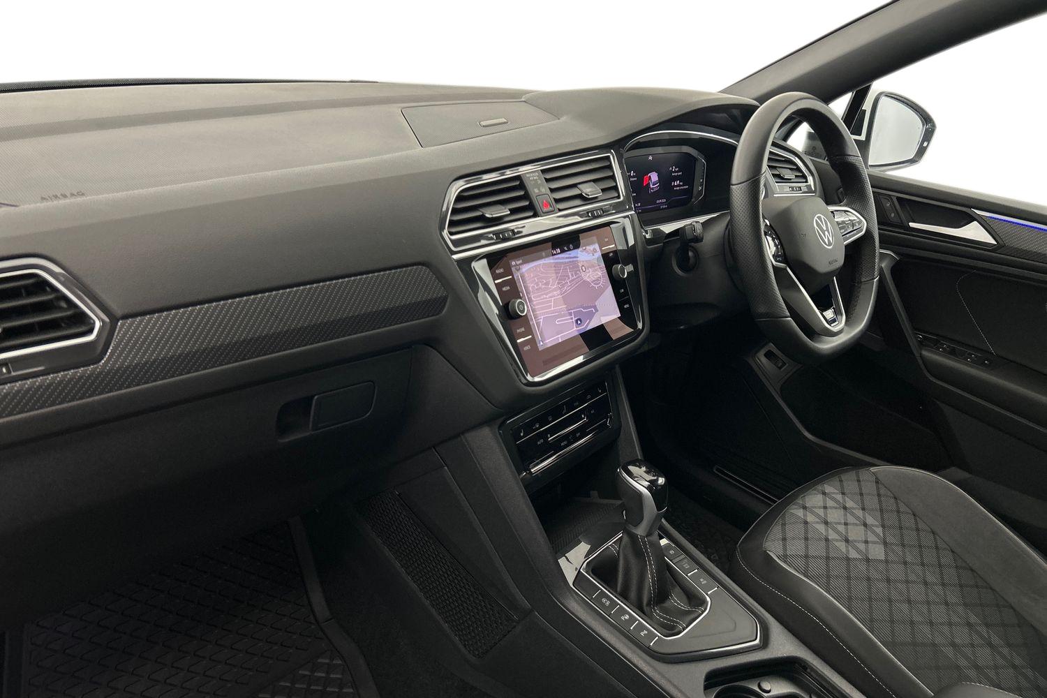 Main listing image - Volkswagen Tiguan Allspace